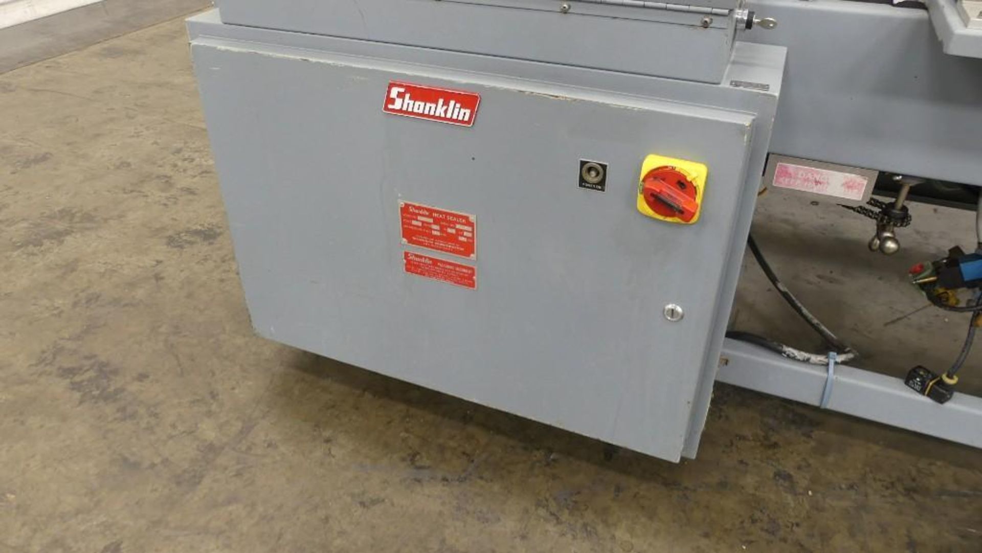 Shanklin A27A Automatic Shrink Wrap L-Bar Sealer - Image 23 of 29