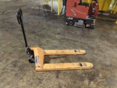 HaulMaster 5000 Pound Manual Pallet Jack
