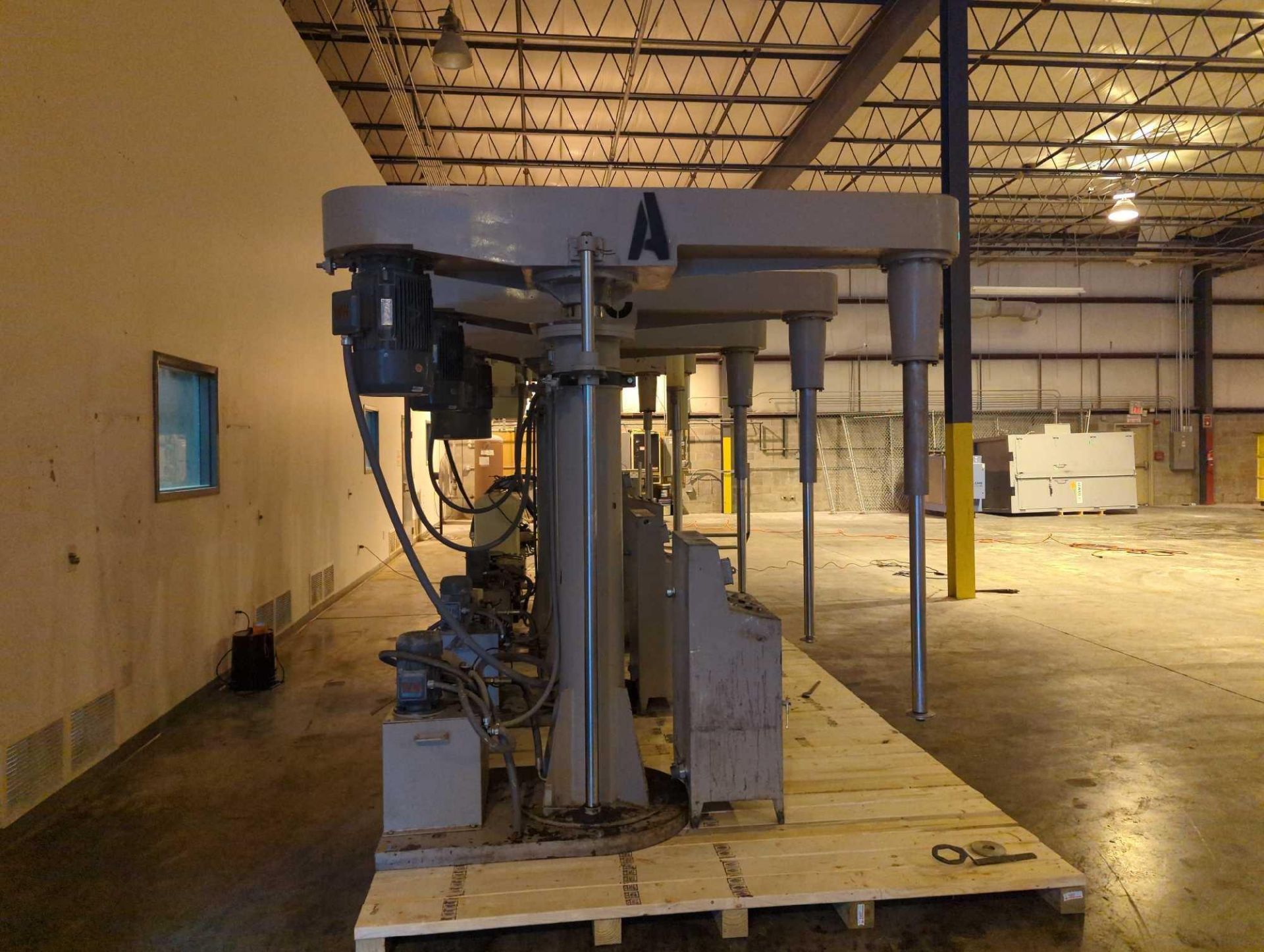 Single pole disperser/mixer A - Image 5 of 17