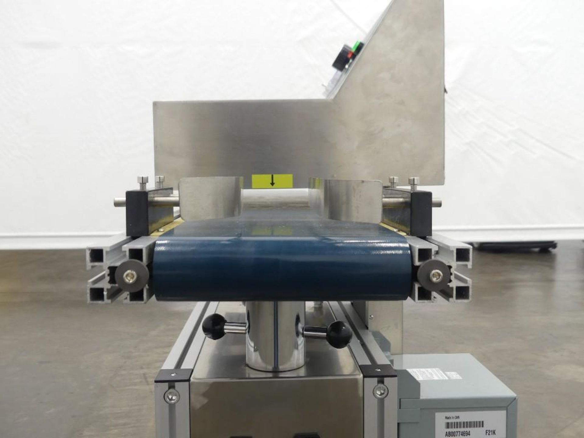 2021 LGYF-2000BX Stainless Steel Continuous Electromagnetic Induction Sealer - Image 4 of 16