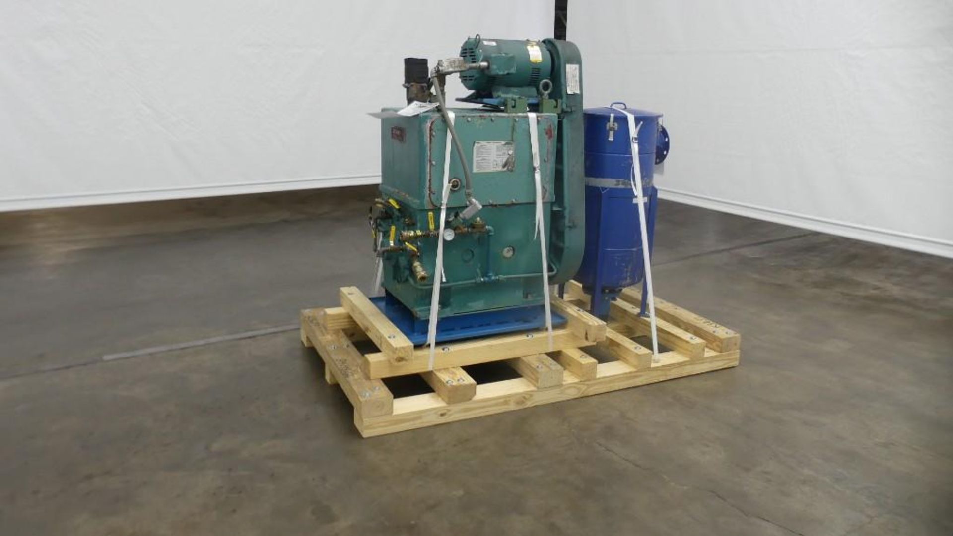 Stokes Vacuum Pump with 15 Horsepower Baldor Motor - Image 6 of 40