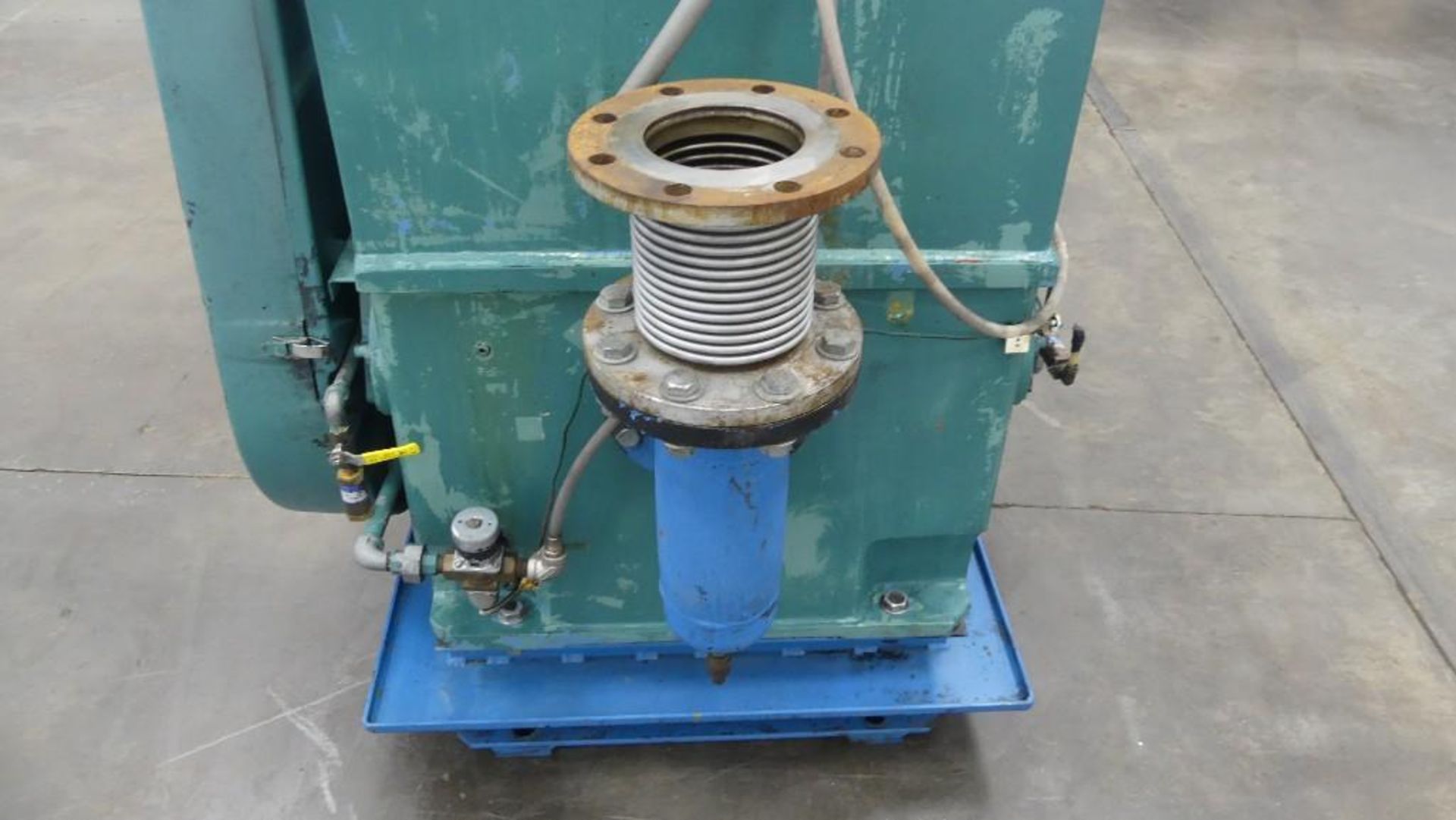 Stokes Vacuum Pump with 15 Horsepower Baldor Motor - Image 18 of 40