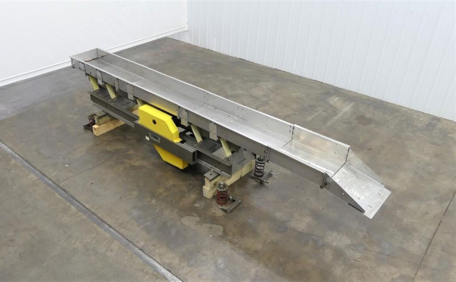 Cardwell VC1659 Vibratory Conveyor