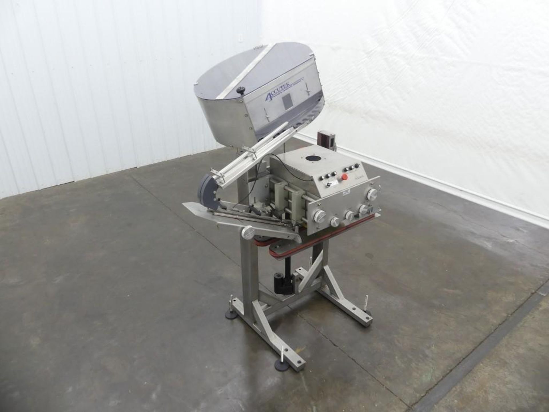 Accutek Stainless Steel 6 Spindle Capper - Image 5 of 13