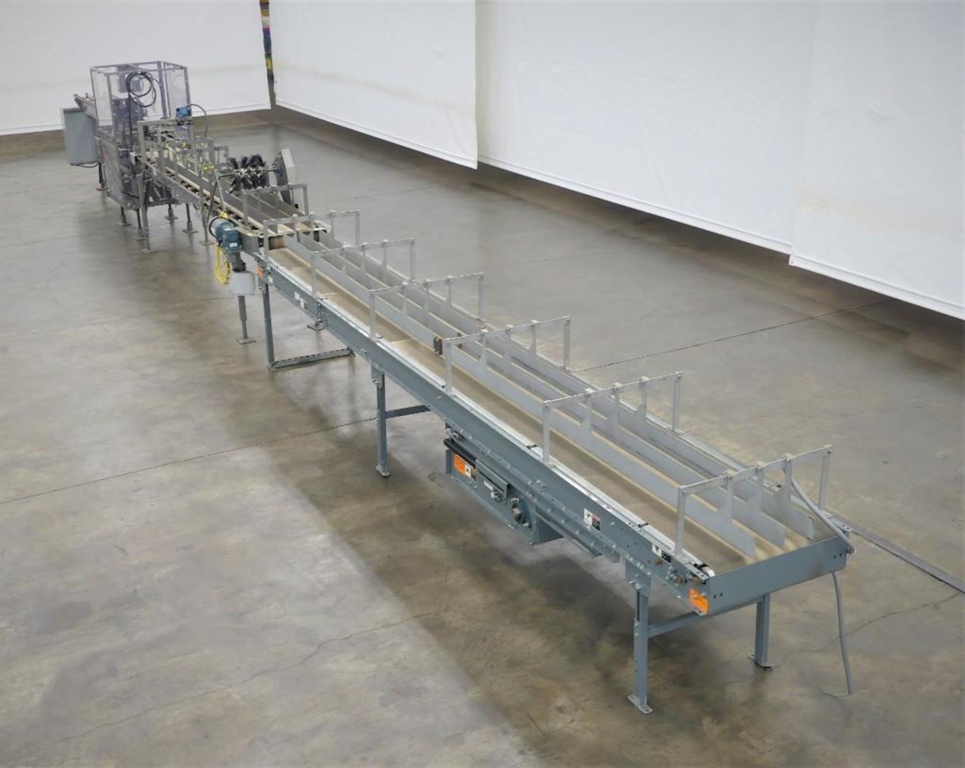 2008 Pearson BE60 6-Pack Beverage Carrier Erector with Twin Lane Conveyor - Image 5 of 39