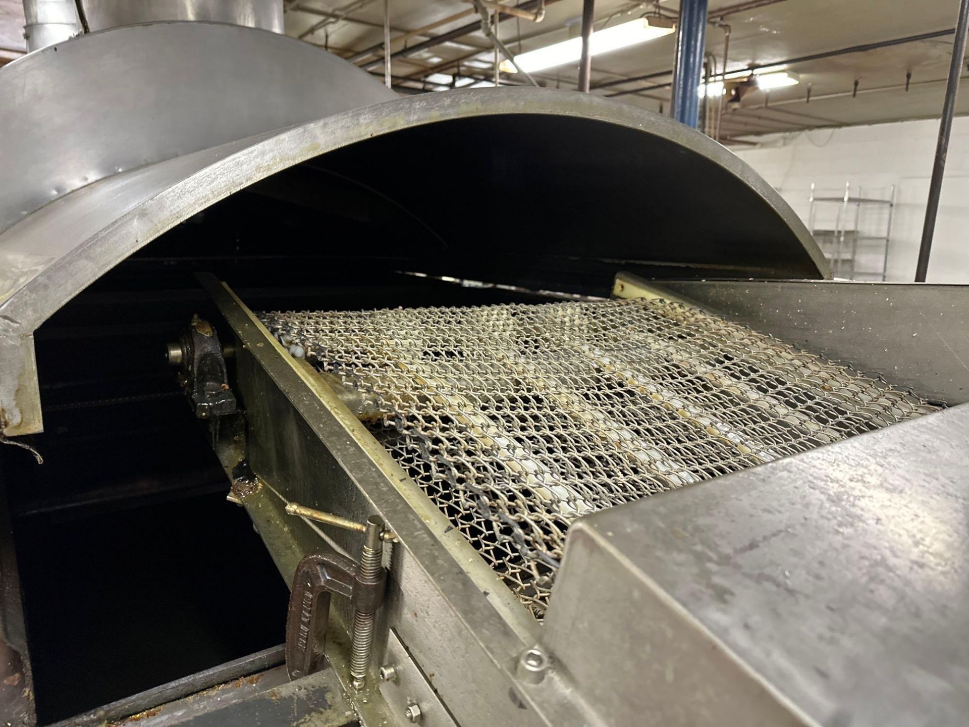 1,000,000 BTU Open Flame Chip Fryer - Image 5 of 32