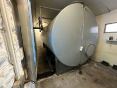 35,500 Pound Capacity Painted Steel Large Tank