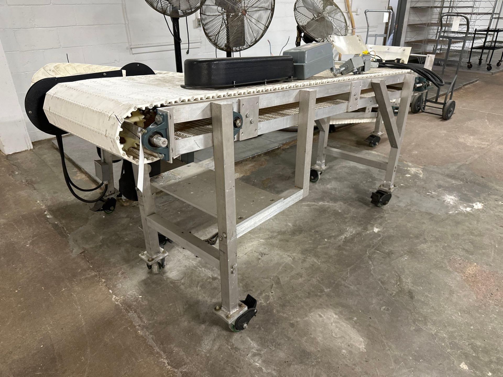 Incline Table Top Conveyer