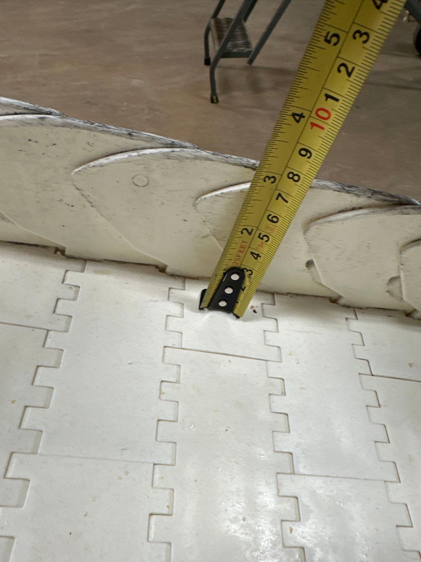 15' Tabletop Belt Incline Conveyor - Image 9 of 10