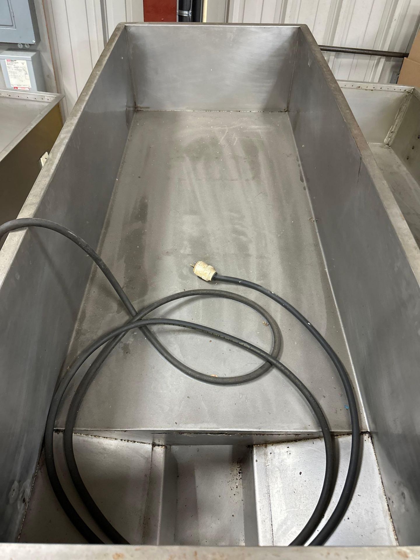 60" x 24" Stainless Steel Vibratory Conveyor - Image 2 of 15