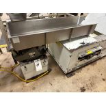 Meyer HS46 42" x 14" Stainless Steel Vibratory Conveyor