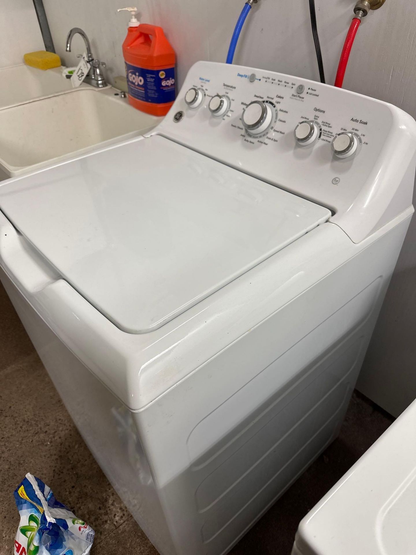 GE GTW465ASN1WW High Efficiency Washing Machine - Image 2 of 4