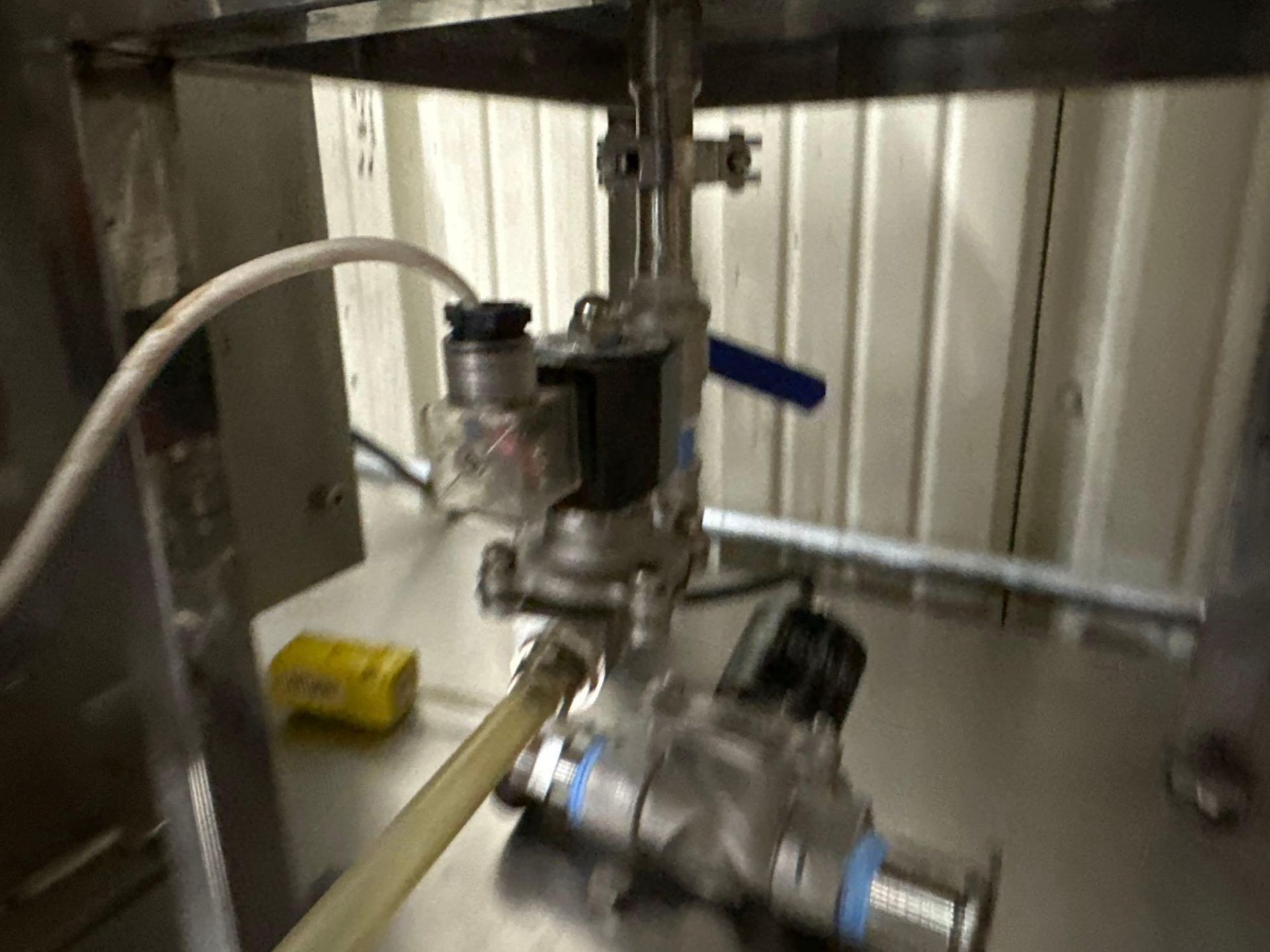 THB5-J320C1-Z Stainless Steel Liquid And Paste VFFS System - Image 6 of 15