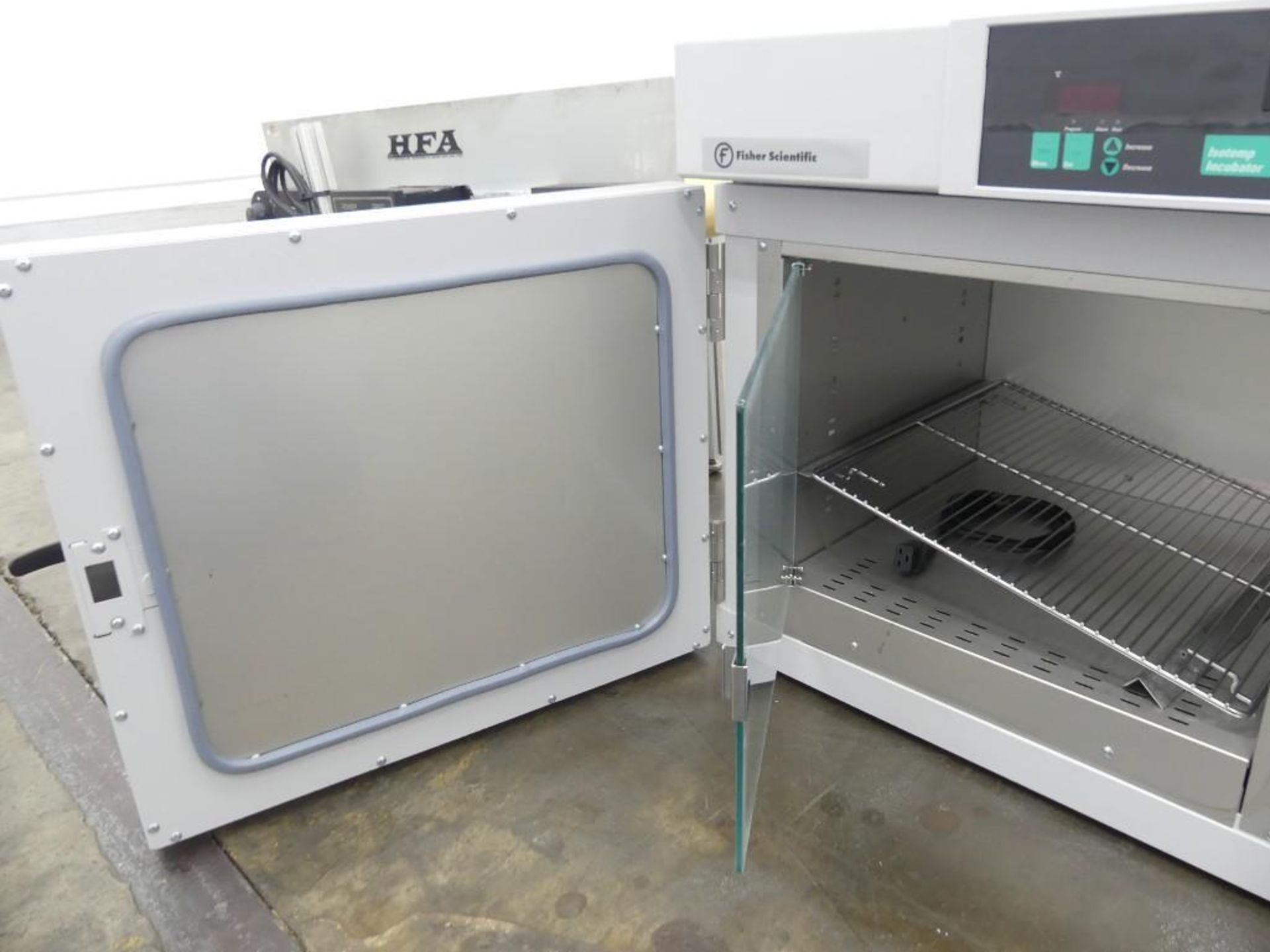 Fisher Scientific Lab Oven with Conveyor - Image 7 of 26