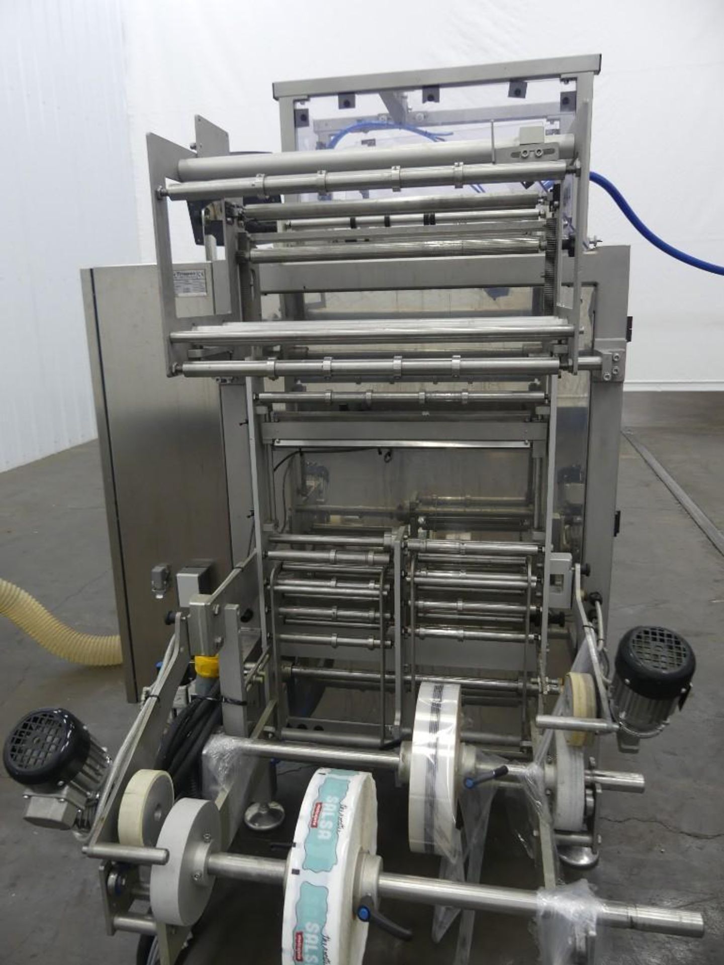 Triapex HV Stainless Steel Vertical Form Fill and Seal with Liquid Filler and Vacuum Pump - Image 14 of 36