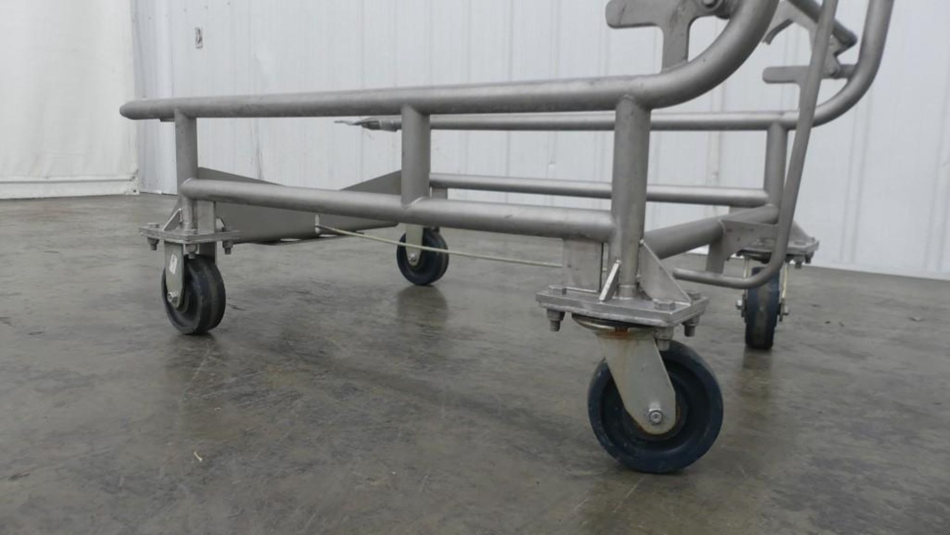 Metal Tote Cart - Image 7 of 7