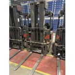 Linde E20 Forklift