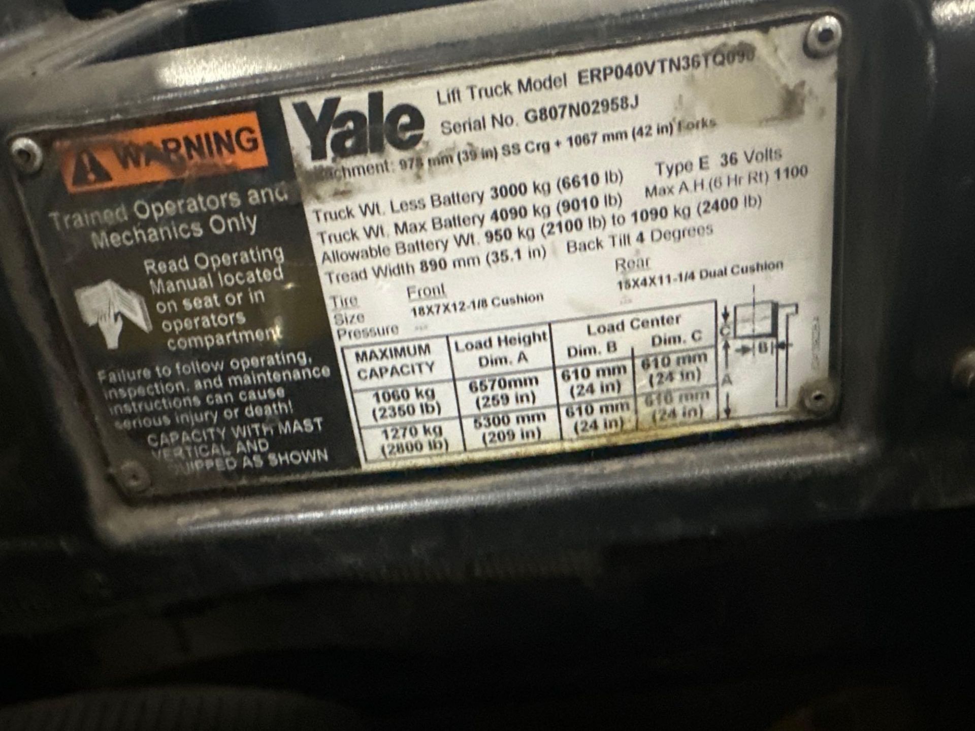 Yale ERP040VTN36TQ090 Forklift - Image 8 of 10