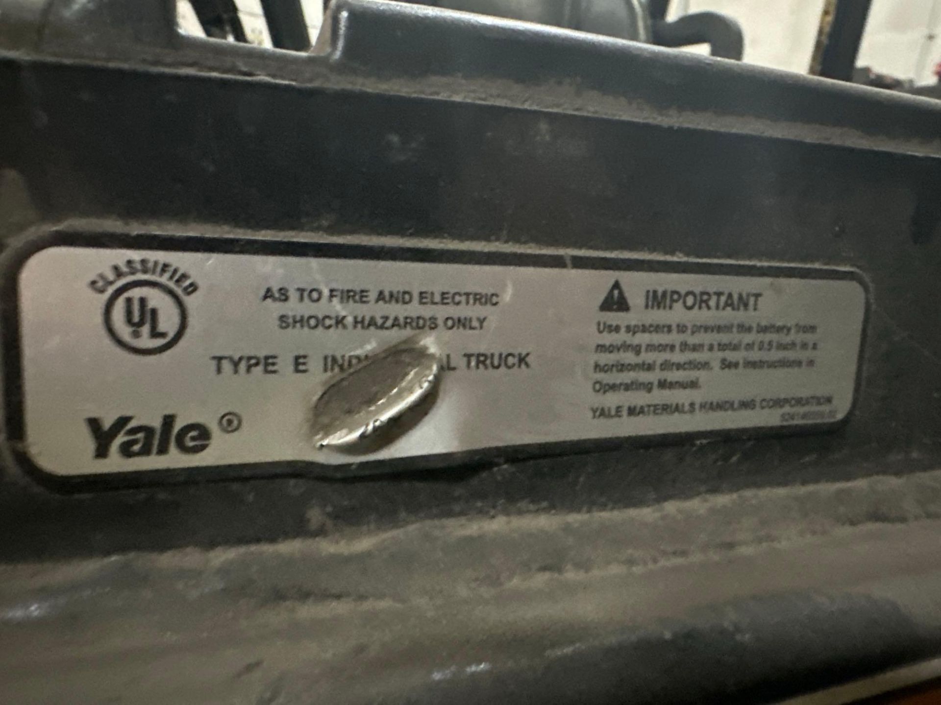 Yale ERP040VTN36TQ090 Forklift - Image 4 of 10