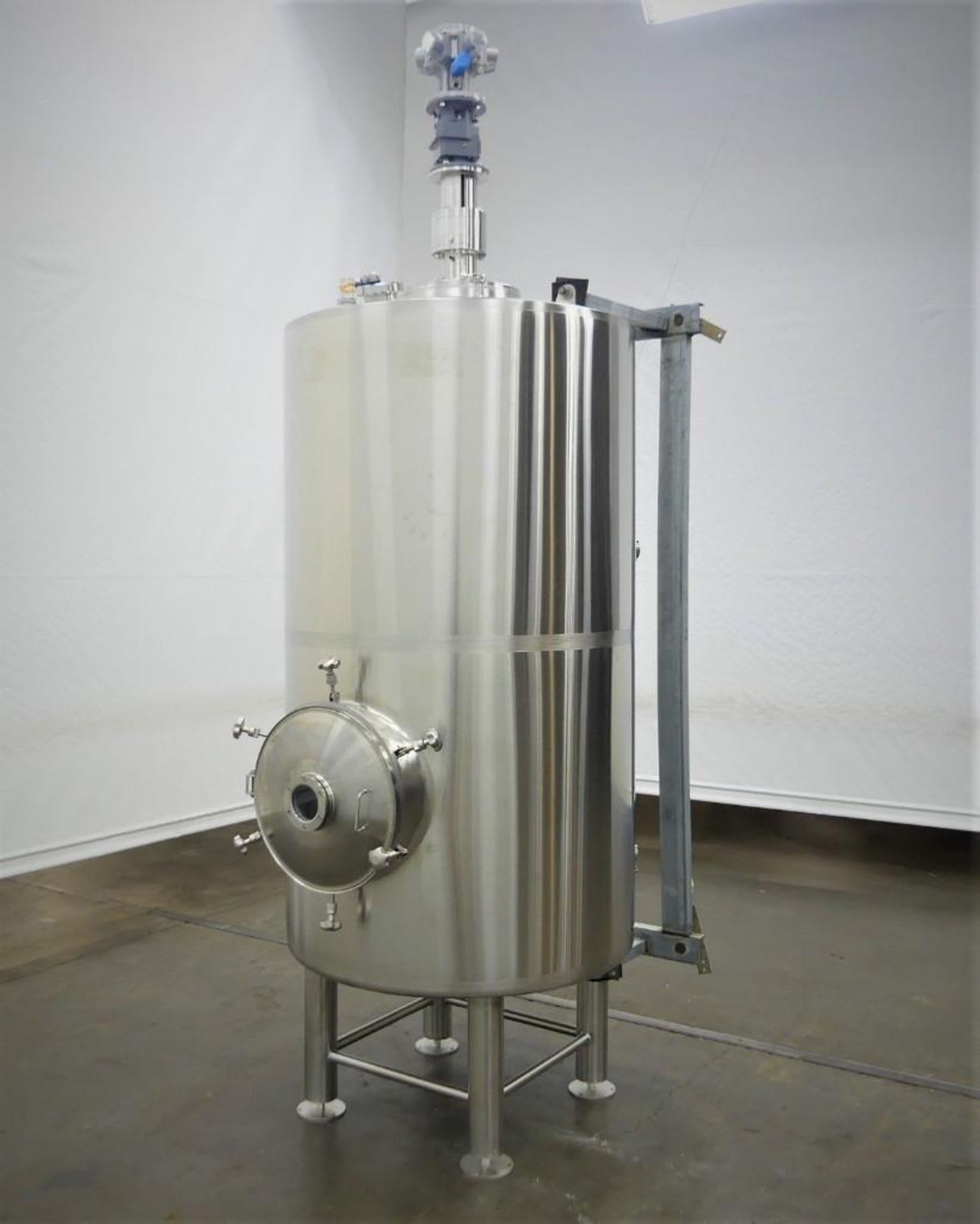 500 Gallon Stainless Steel Tank - Image 2 of 8