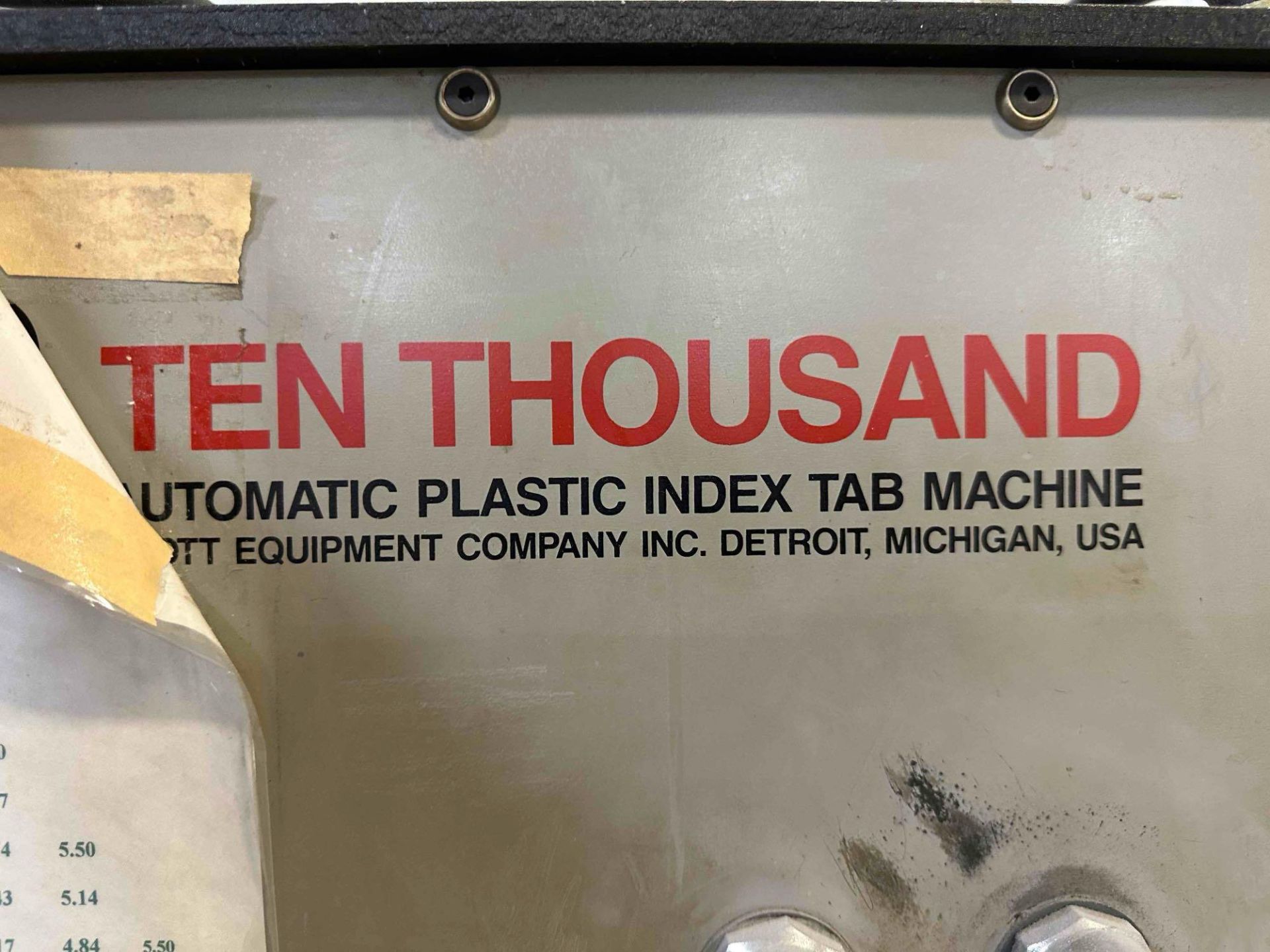 SCOTT TEN THOUSAND AUTOMATIC PLASTIC INDEX TAB MACHINE - Image 8 of 10