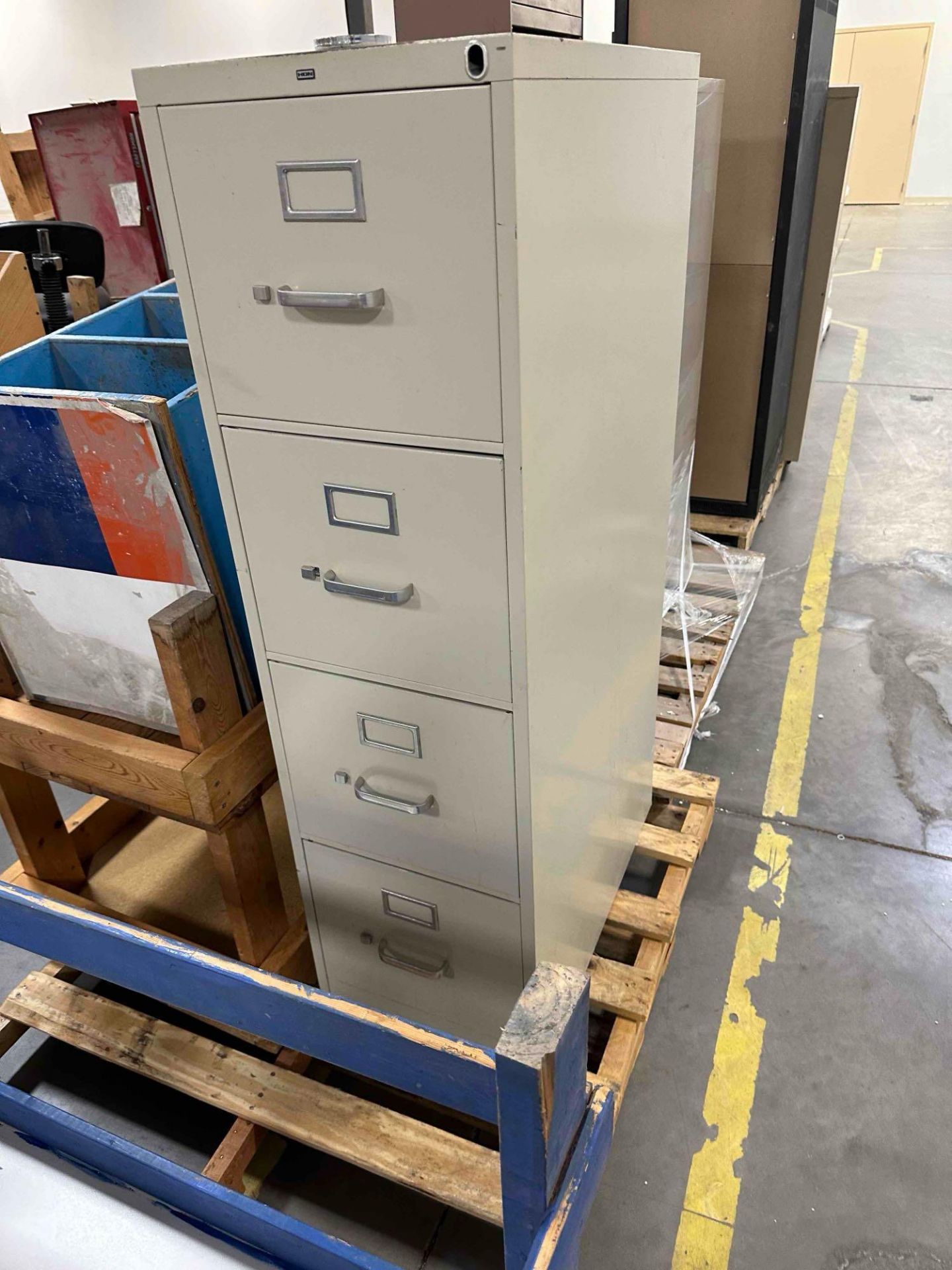 Large lot of shelving and filing cabinets - Image 16 of 22