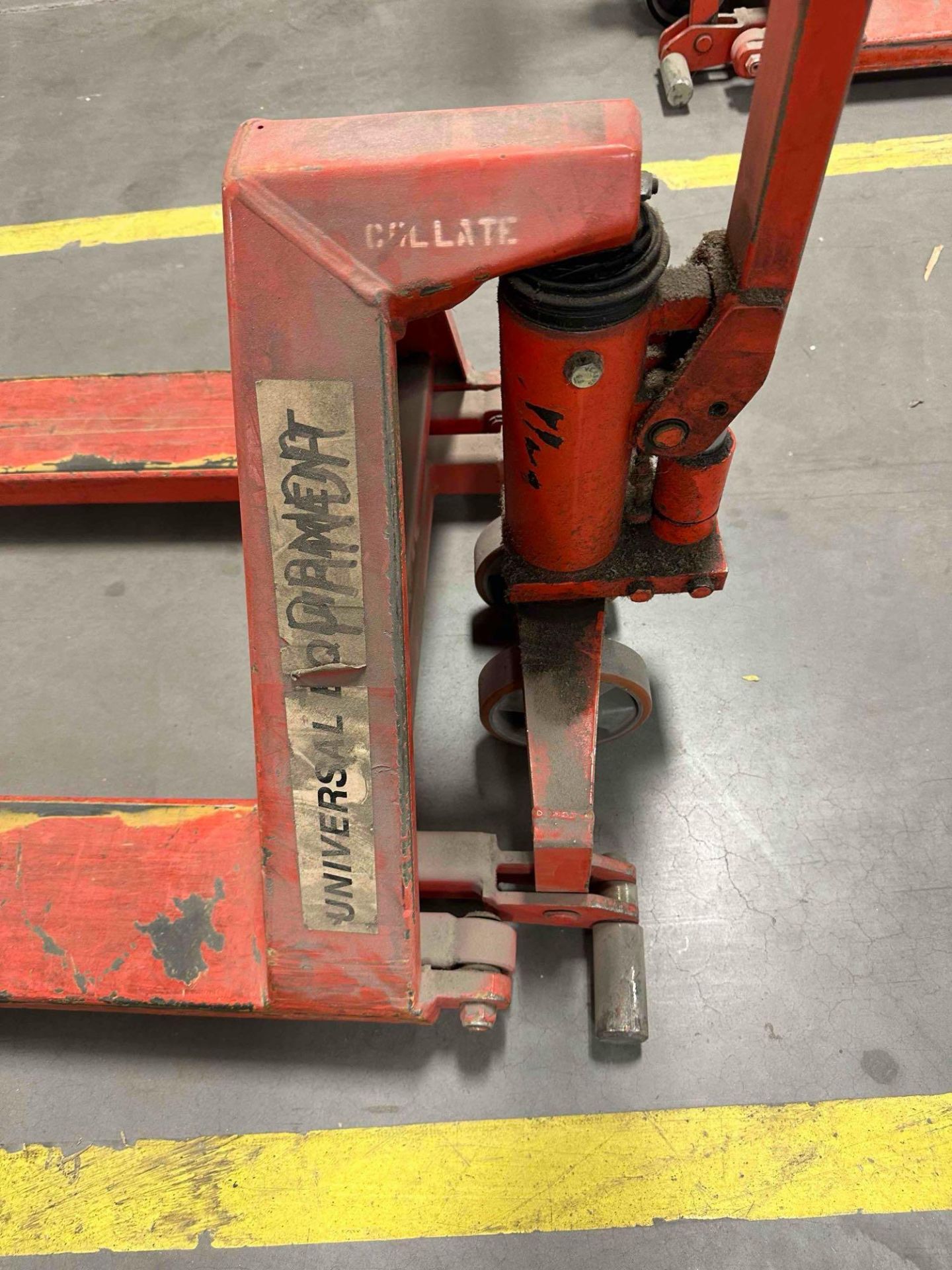 Interthor Pallet Jack - Image 2 of 4