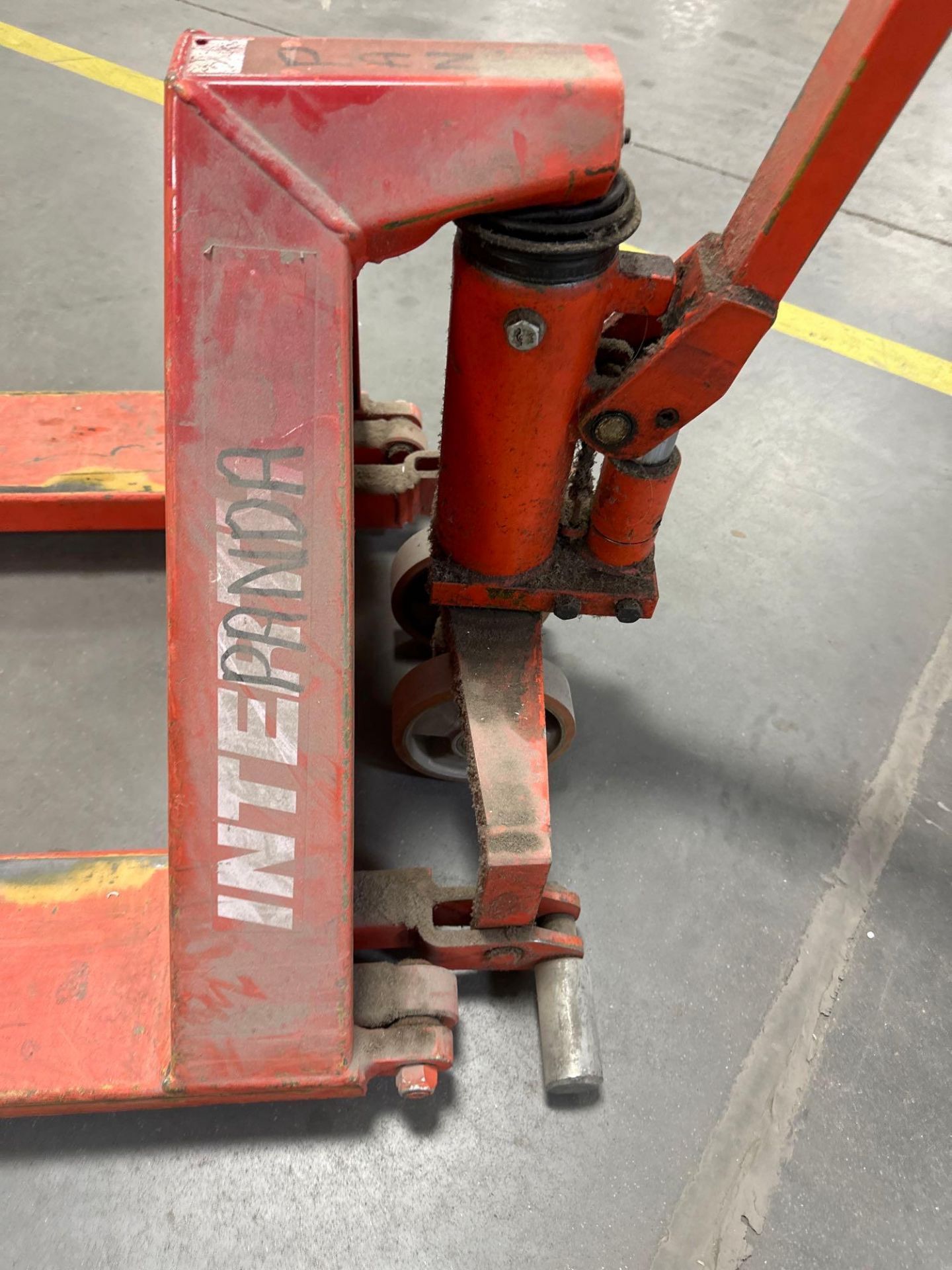 Interthor Pallet Jack - Image 2 of 4