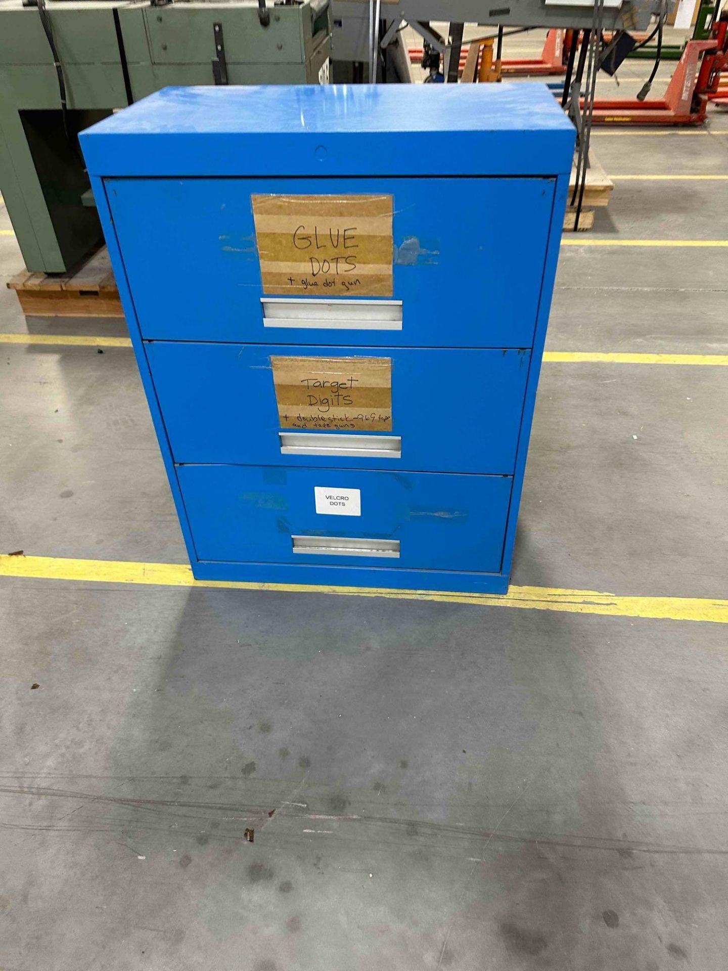 Large lot of shelving and filing cabinets - Image 10 of 22