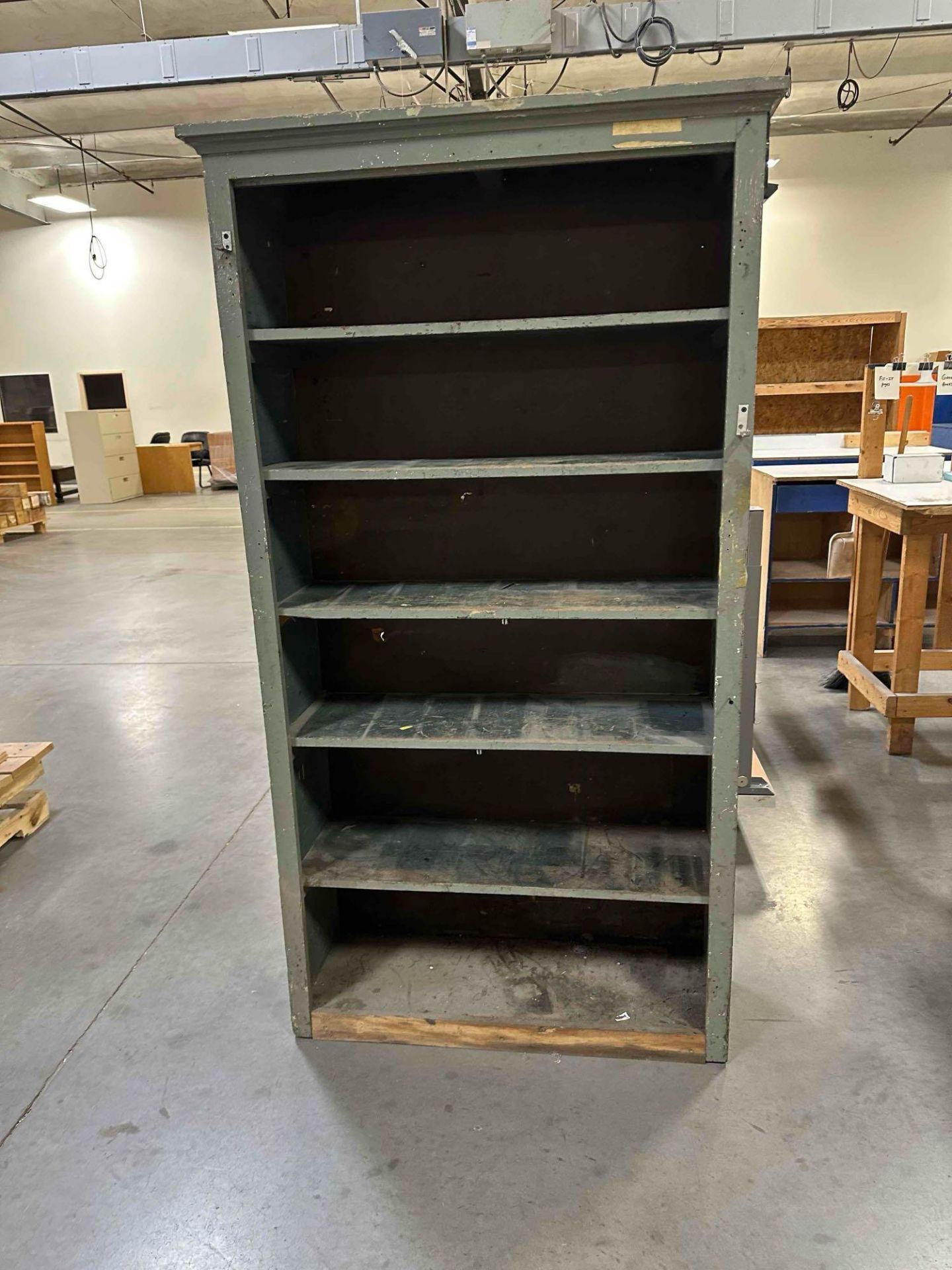 Large lot of shelving and filing cabinets - Image 22 of 22