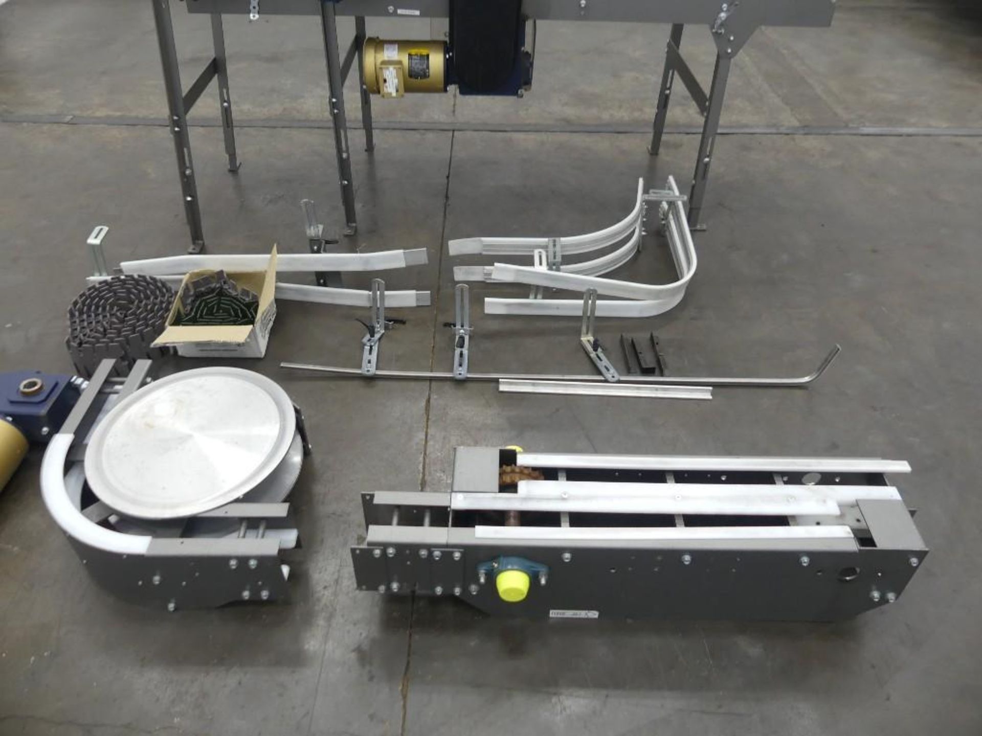 Pack Air AL-18195 Plastic Table-Top Mass Flow Accumulation Conveyor - Image 9 of 19