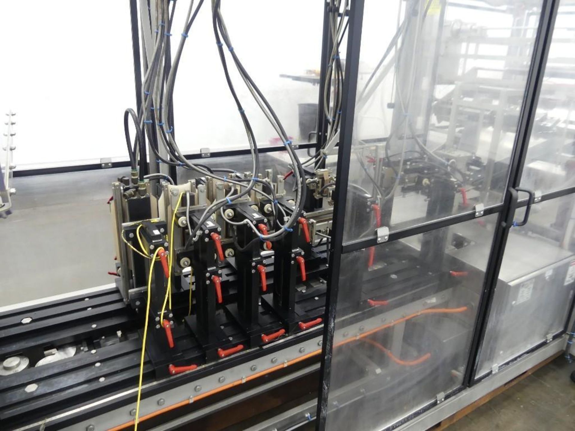 Massman HFFS-IM1000 Flexible Pouch Packaging System - Image 49 of 127