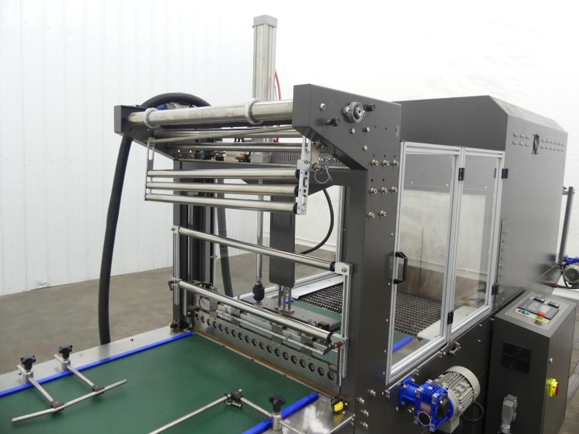 Excel Packaging System SFE-800 NF Fully Automatic In-Line Poly Bundler - Image 7 of 50