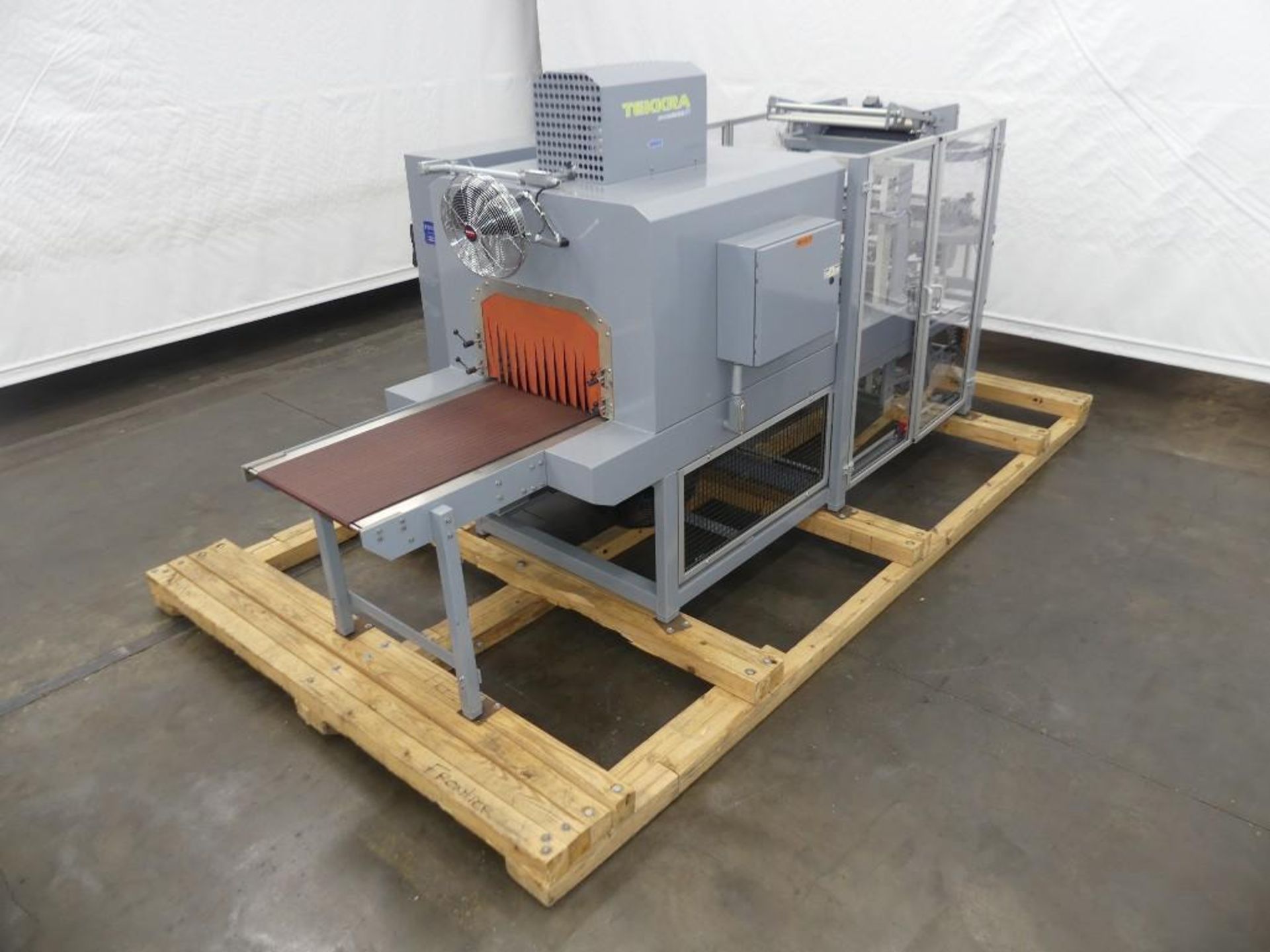 Tekkra T-220-40 Intermittent Motion Right Angle Infeed Clear Film Bundler - Image 4 of 56