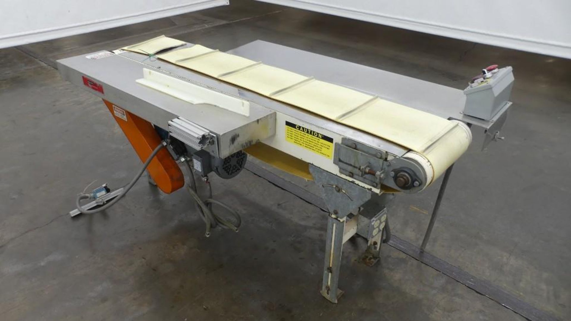 Bilt-Rite Brico Stainless Steel Cleated Transfer Conveyor - Image 4 of 16