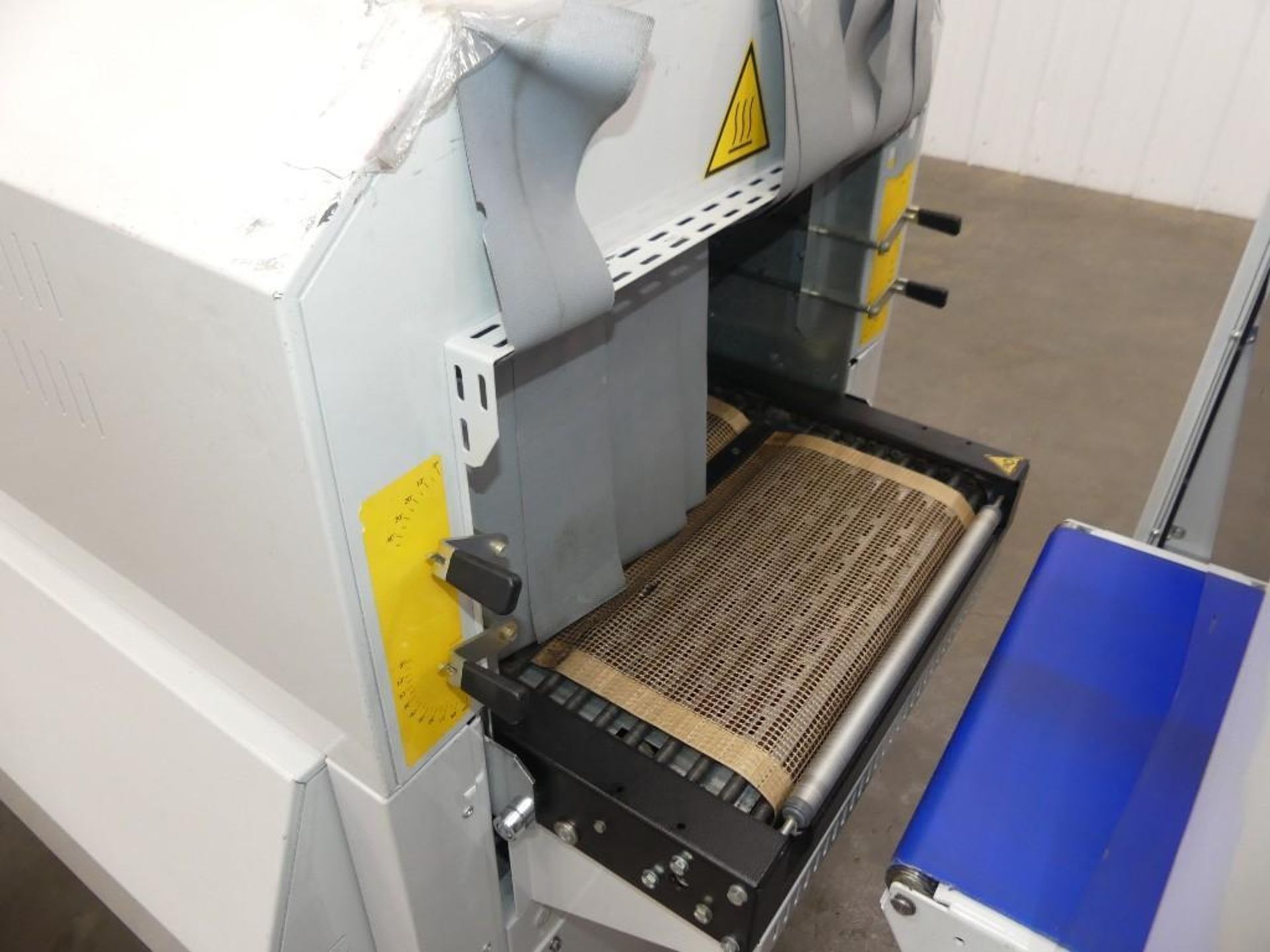 Smipack HS500E Semi-Automatic Side Sealer - Image 35 of 77