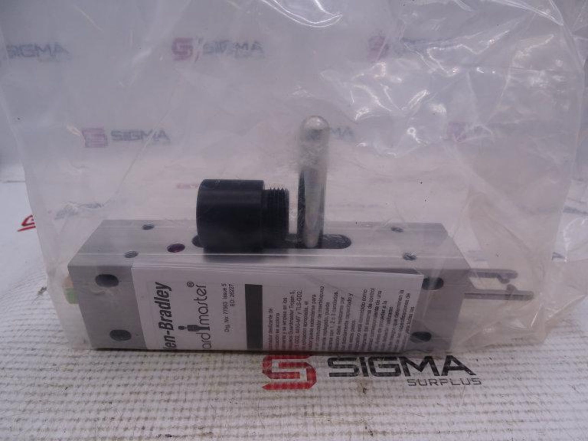 (5) ALLEN BRADLEY 440G-A27163 SERIES B ACTUATOR - Image 3 of 3