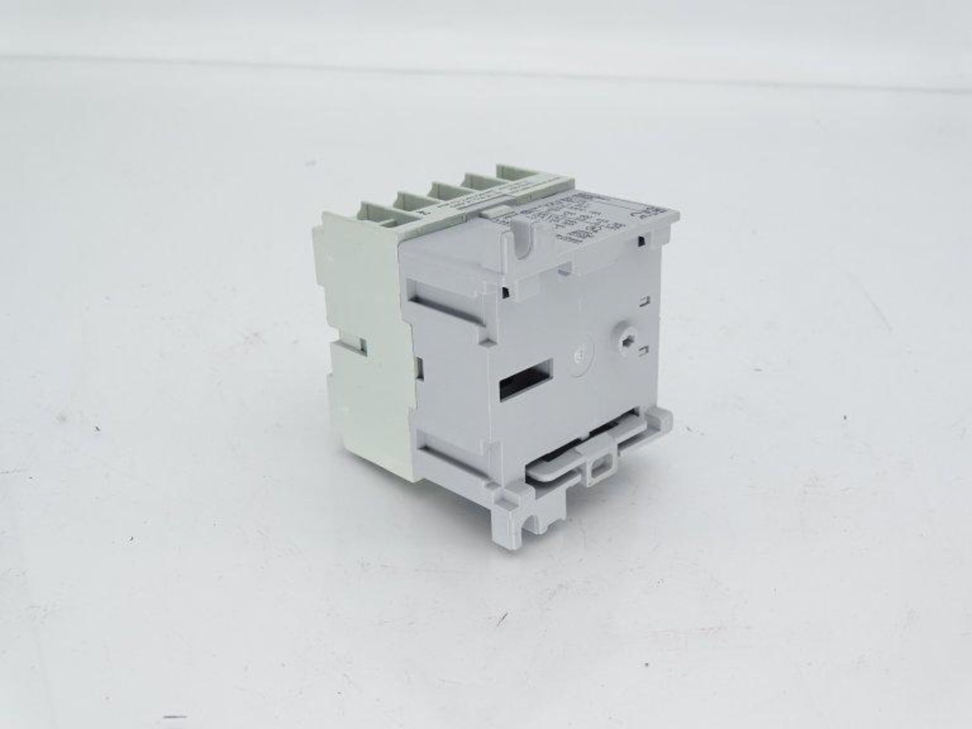 (10) SPRECHER & SCHUH CS4-22Z-240 CONTACTOR - Image 2 of 3