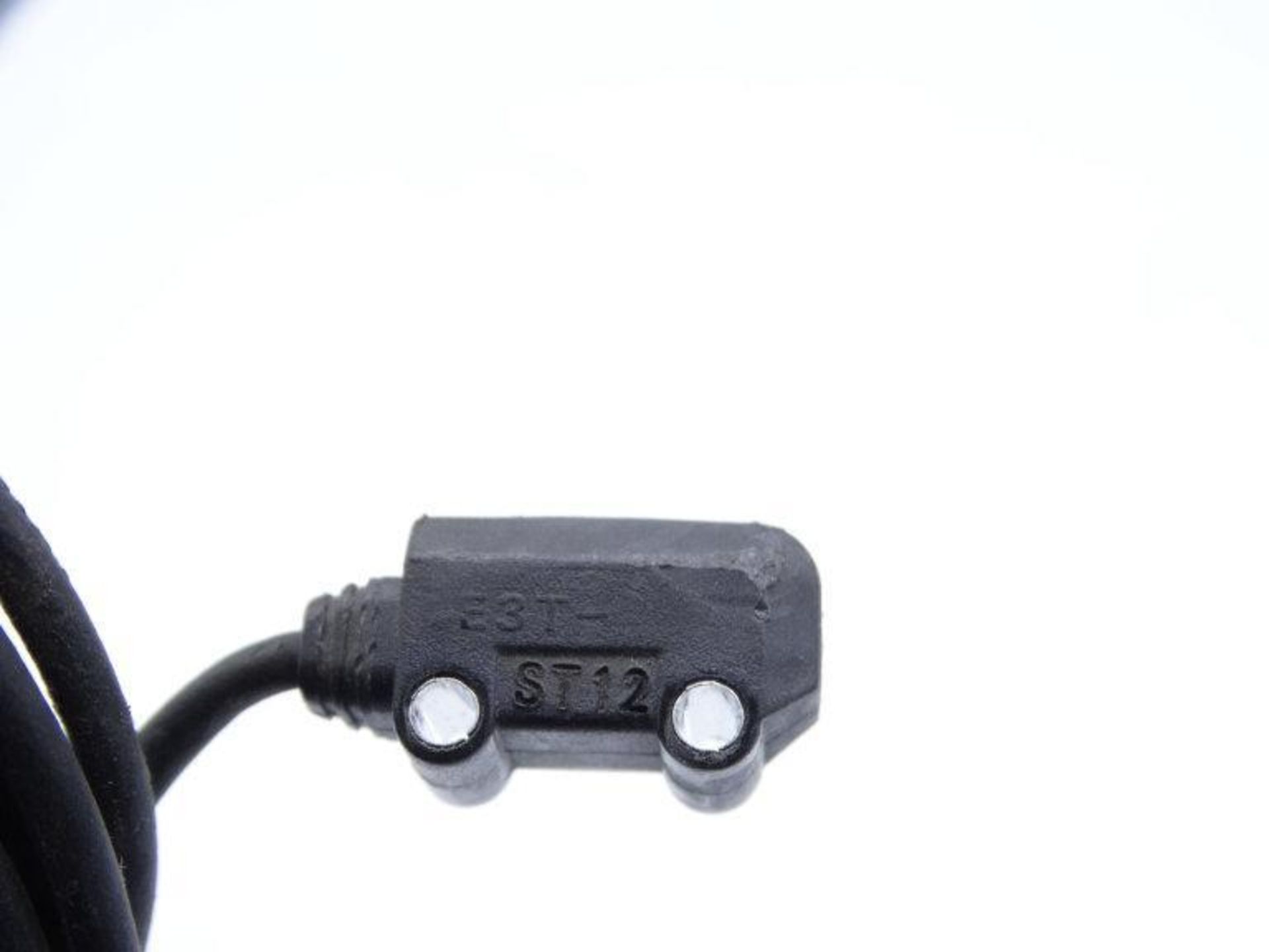 (10) OMRON E3T-ST12 SENSOR - Image 2 of 2