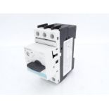 (10) SIEMENS 3RV1021-1KA10 CIRCUIT BREAKER