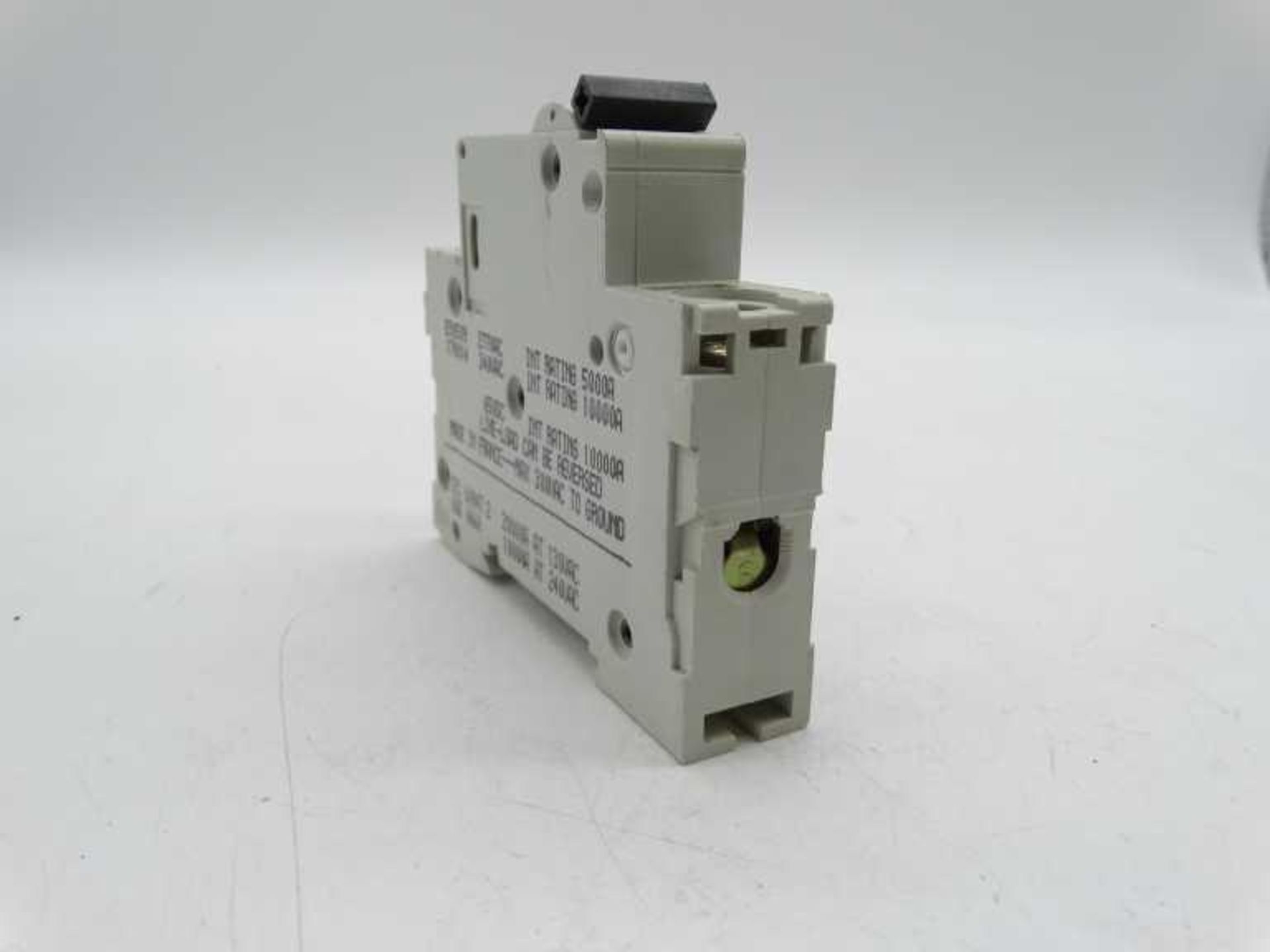 (10) SCHNEIDER ELECTRIC 24428 CIRCUIT BREAKER