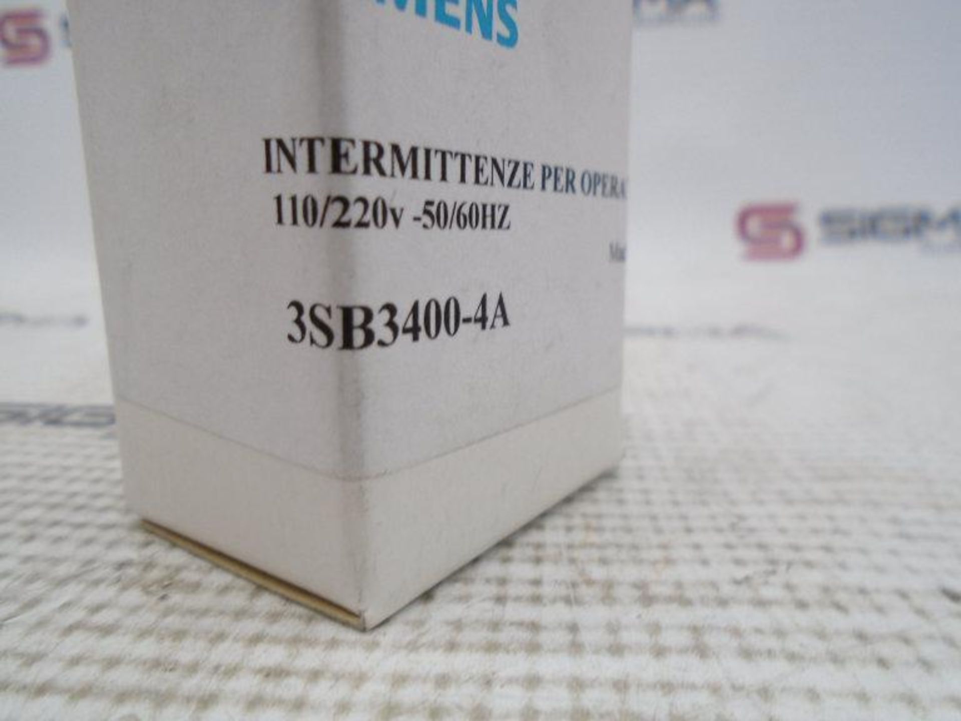 (10) SIEMENS 3SB3400-4A CONTACT BLOCK - Image 2 of 3