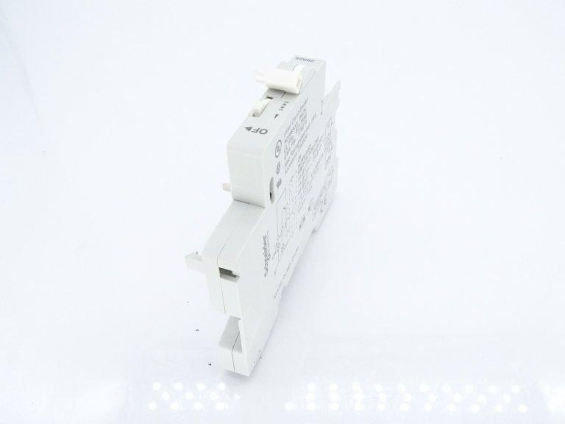 (10) SCHNEIDER ELECTRIC 26925 SWITCH - Image 2 of 3