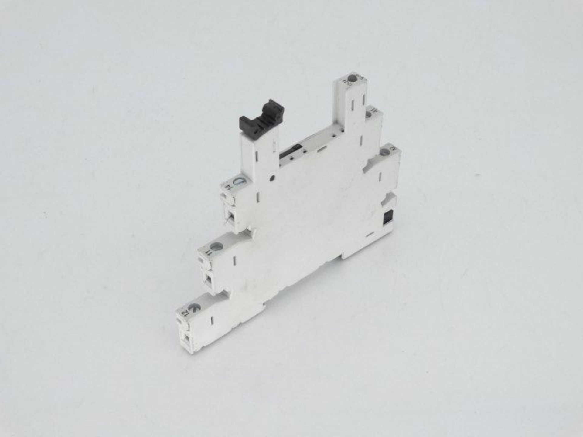 (10) ALLEN BRADLEY 700-HN163 SERIES A RELAY SOCKET - Image 2 of 3