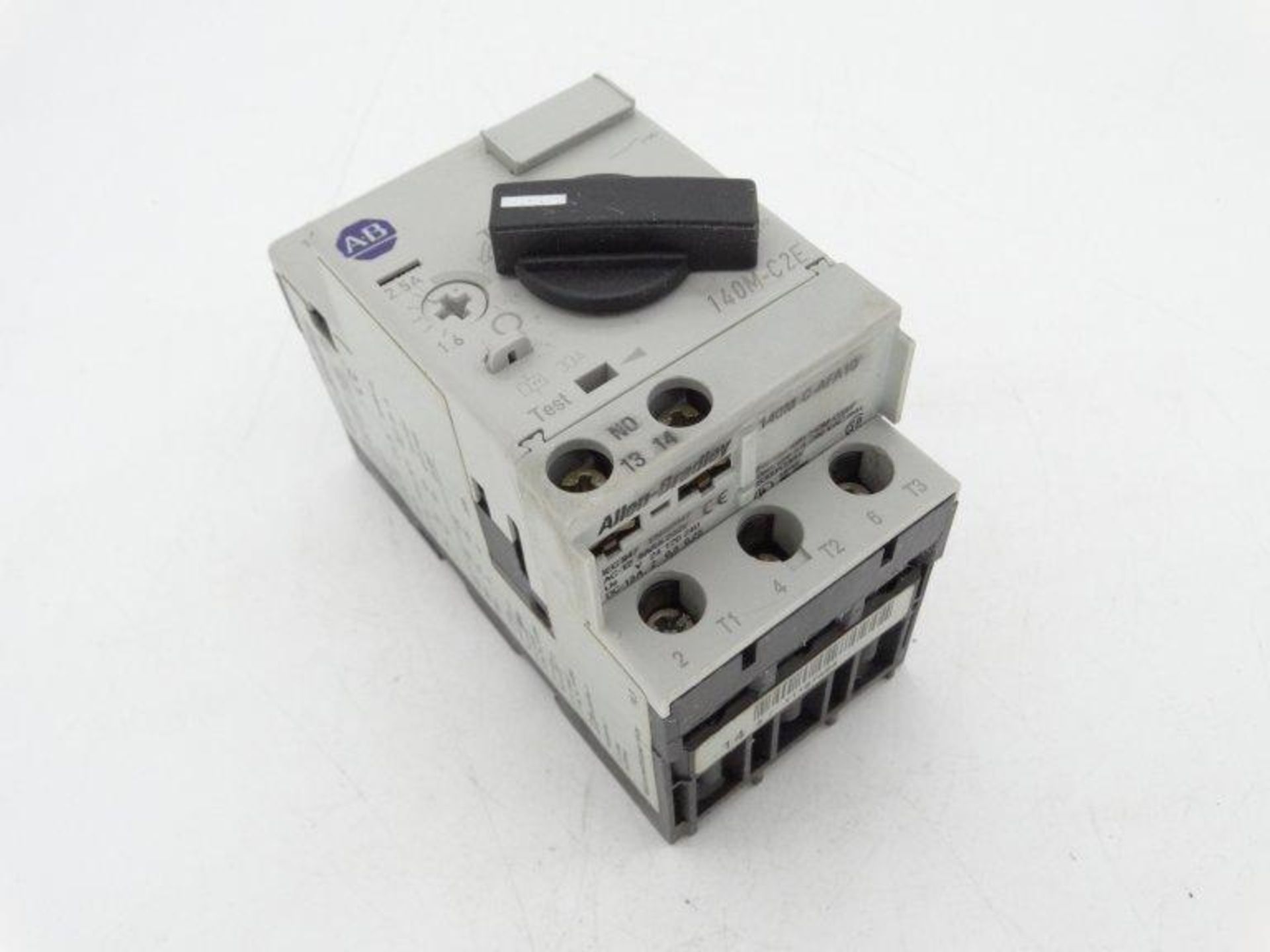 (10) ALLEN BRADLEY 140M-C2E-B25 SERIES B CIRCUIT BREAKER