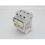 (10) ALLEN BRADLEY 1492-FB3C30-L SERIES A FUSE HOLDER