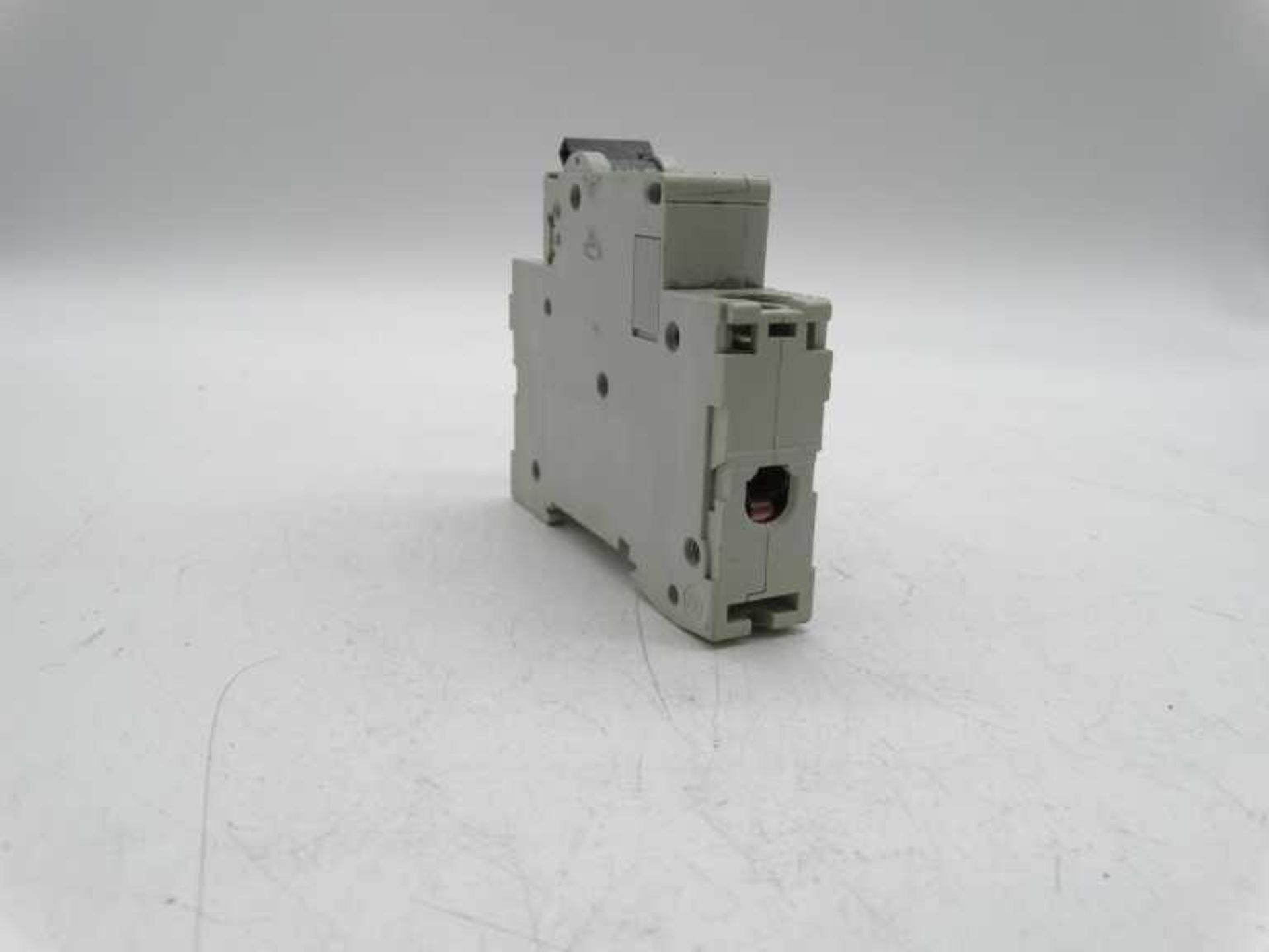 (10) SCHNEIDER ELECTRIC 24428 CIRCUIT BREAKER - Image 2 of 3