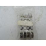 (10) THOMAS & BETTS CR0067 RELAY SOCKET