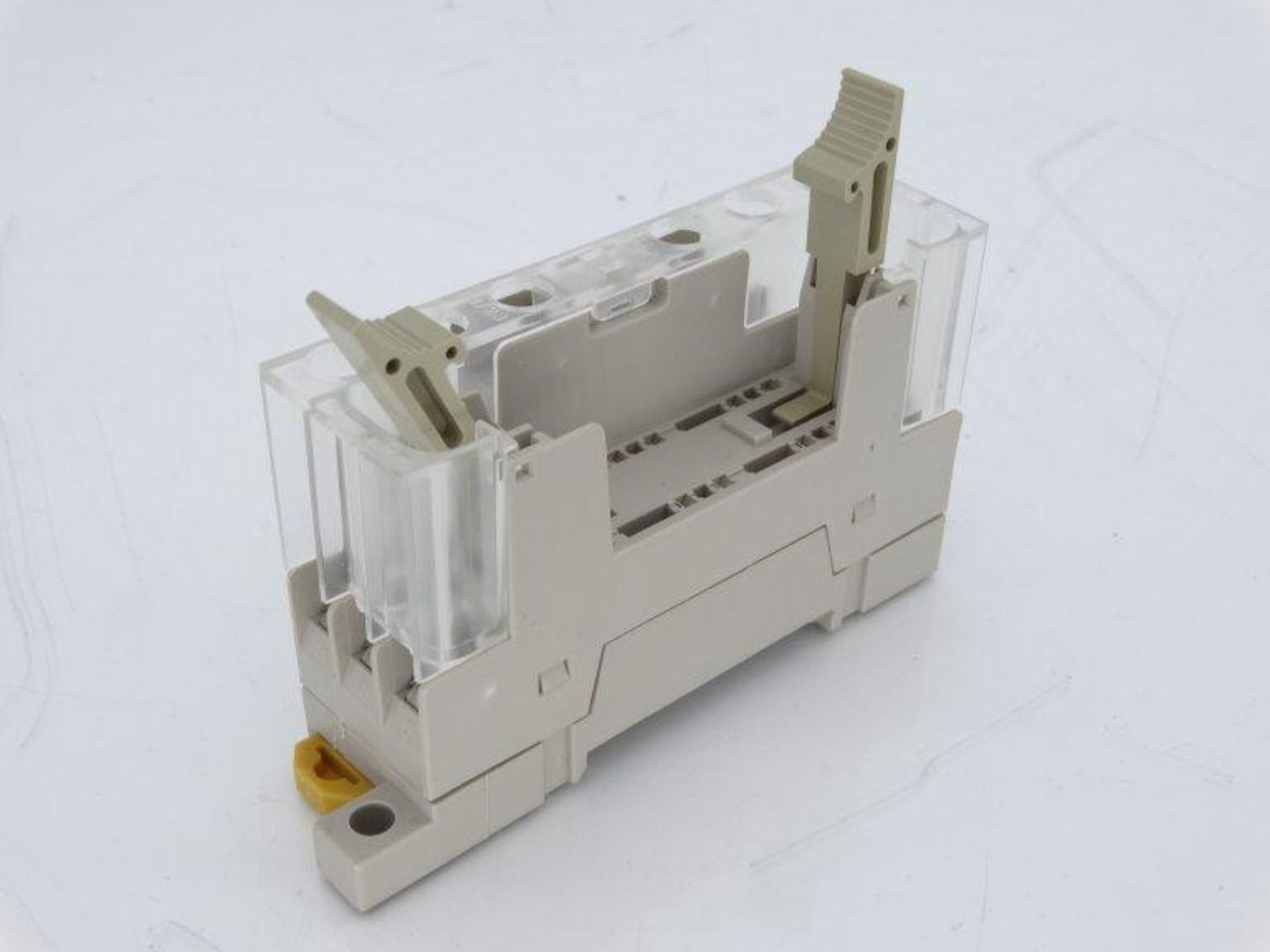 (10) OMRON P7SA-10F-ND DC24 RELAY SOCKET - Image 2 of 3