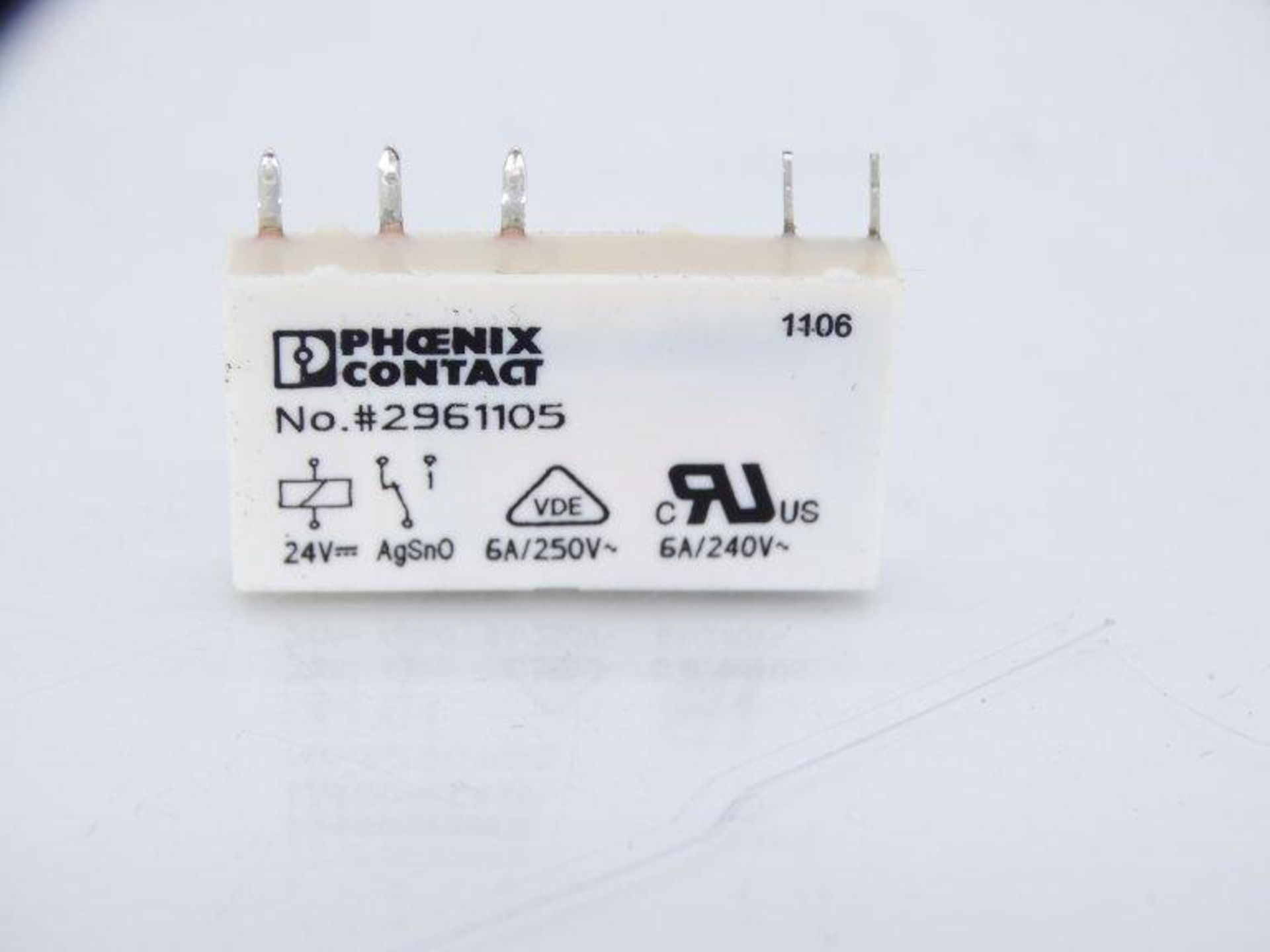 (10) PHOENIX CONTACT 2961105 (REL-MR-24DC/21) RELAY - Image 3 of 3